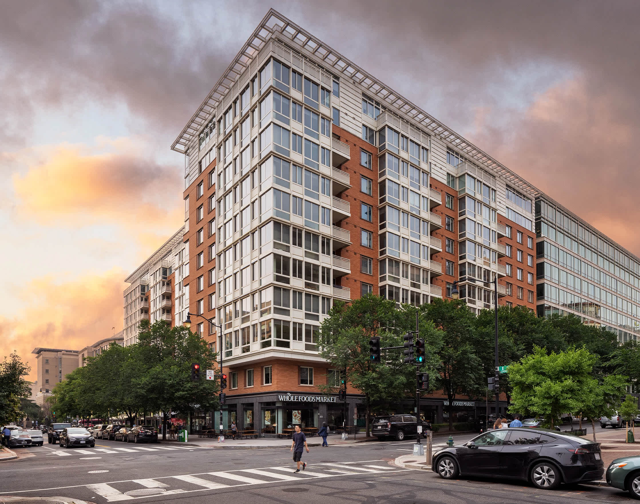 Residences on the Avenue building street view - Washington, DC