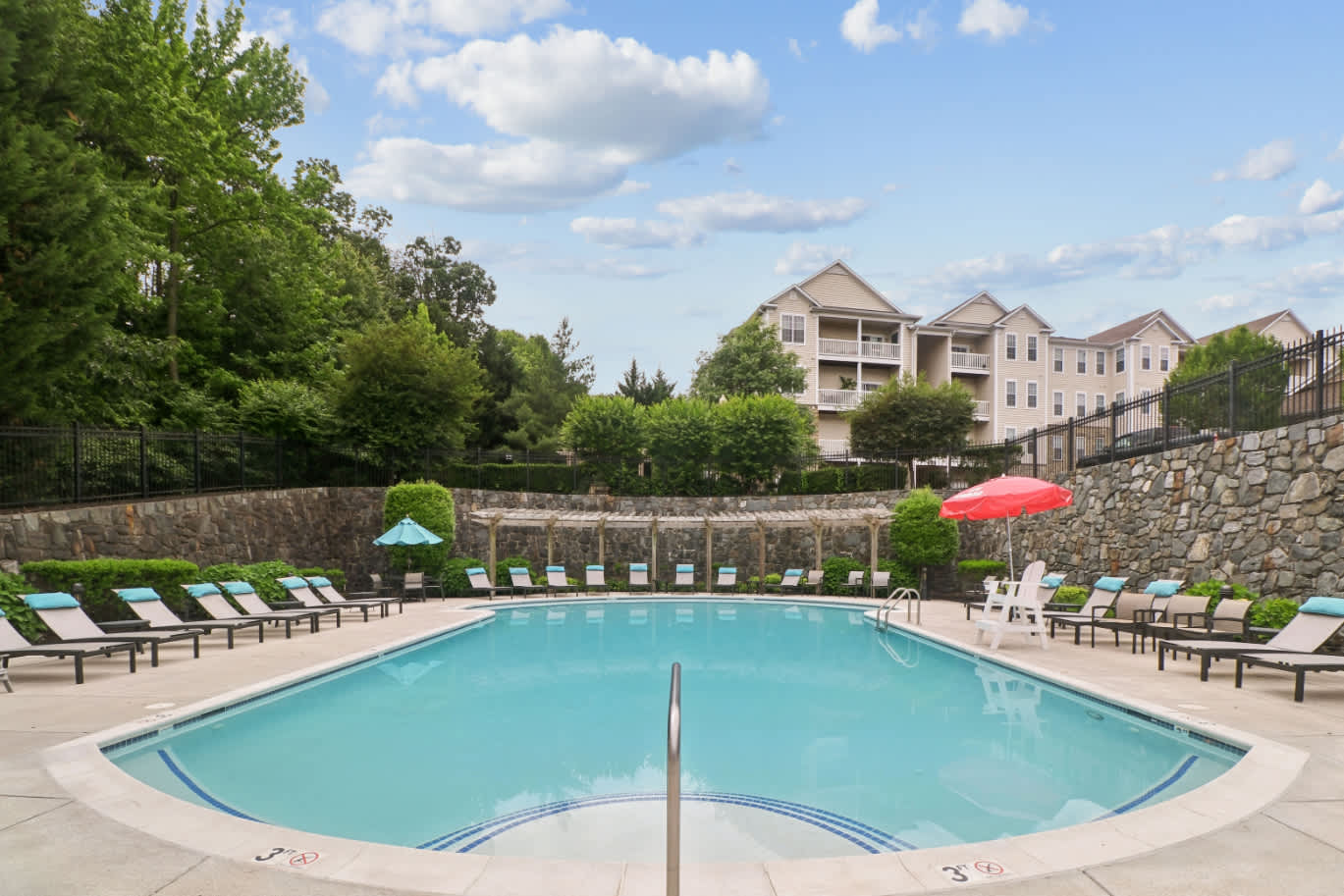 Chesapeake Ridge Apartments pool - North East, MD