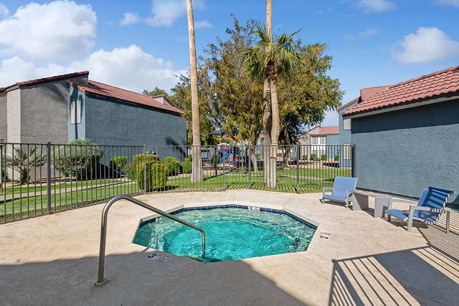 Pool at The Peaks on 4th Apartments (3 of 3)