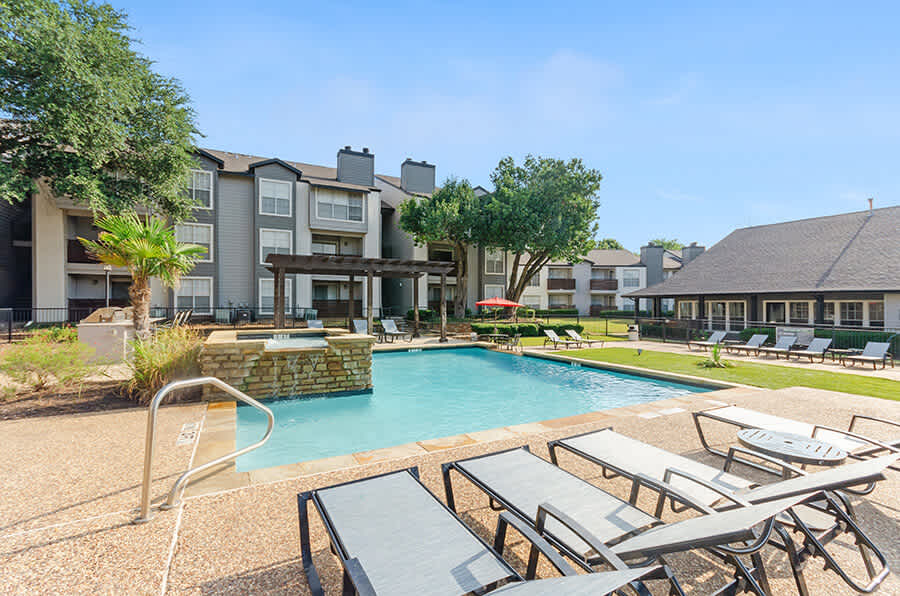 Pool at Cobblestone (1 of 7)