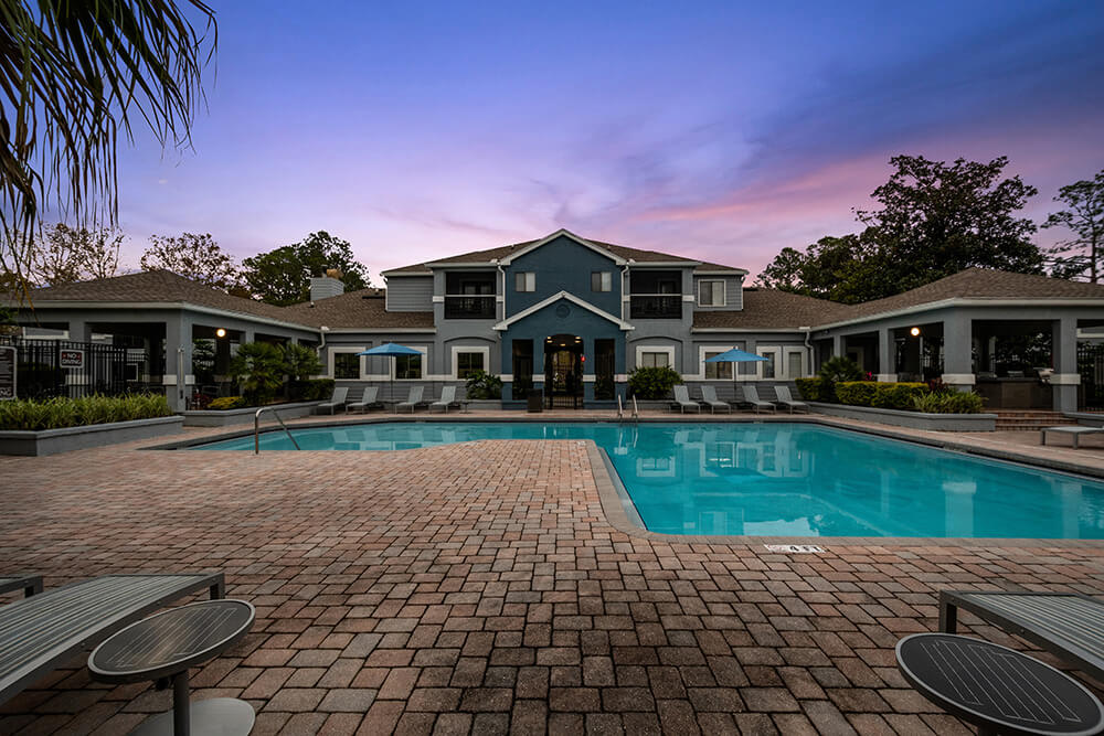 Pool at Westland Park (3 of 6)