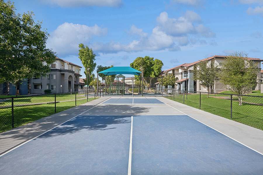 Courtyard at Stillwater Apartments
