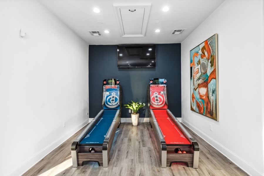 Game room at Park West (2 of 2)