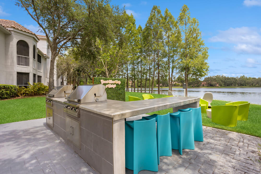 Grill area at Vinings at Hunter's Green (1 of 2)