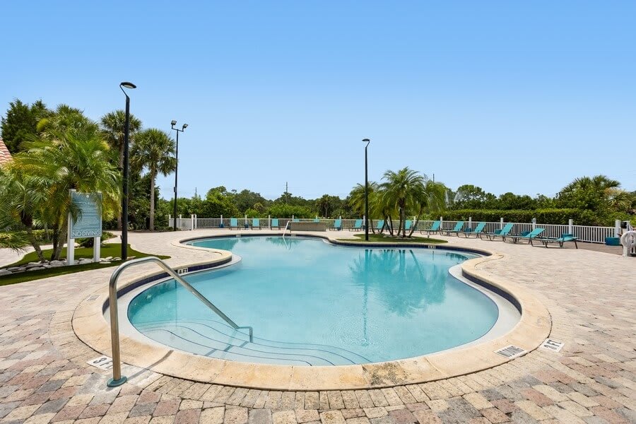 Pool at Veranda at Westchase (2 of 3)