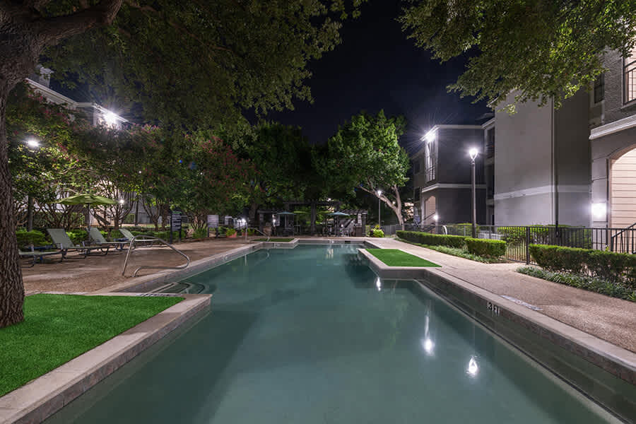 Pool at Bridges at Oakbend (2 of 4)