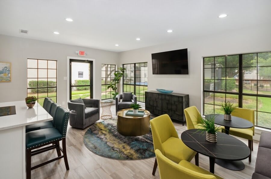 Aspen Court 10 of 12