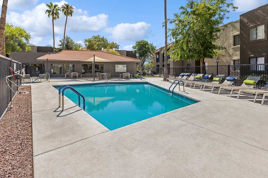Pool at Saddle Ridge (2 of 3)