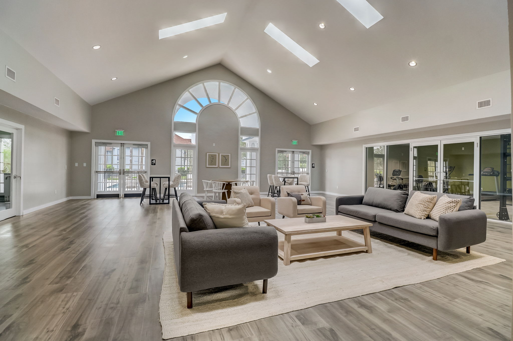 Lenox Cove Apartments 10 of 12
