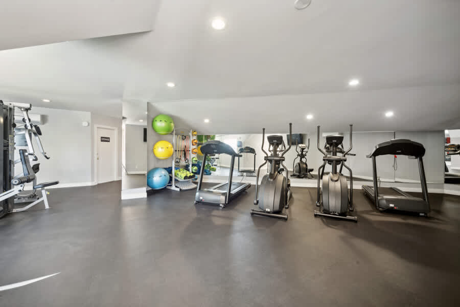 Gym at District at Fiesta Park (3 of 3)