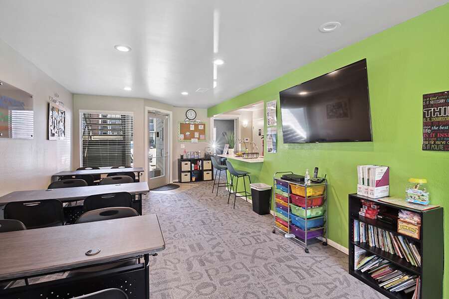 Work space at Abbington Heights