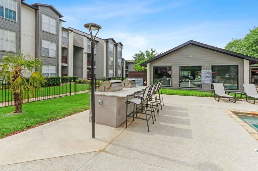Grill area at Autumnwood