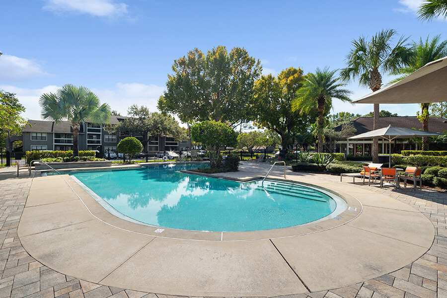 Pool at Fountains at Lee Vista (3 of 4)