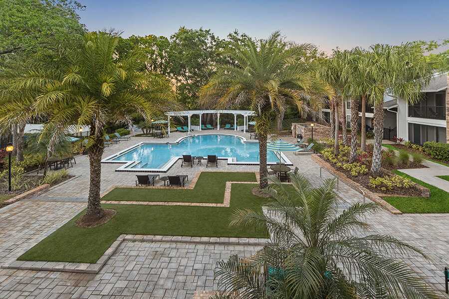 Pool at Grand Pavilion (5 of 8)