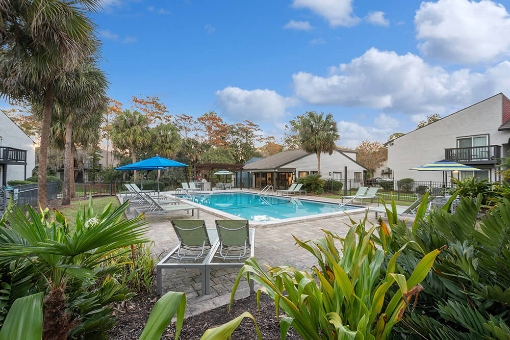 Pool at Heron Walk (2 of 7)