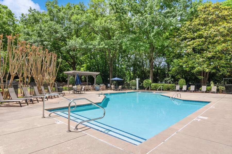 Pool at Arbor Village (2 of 4)