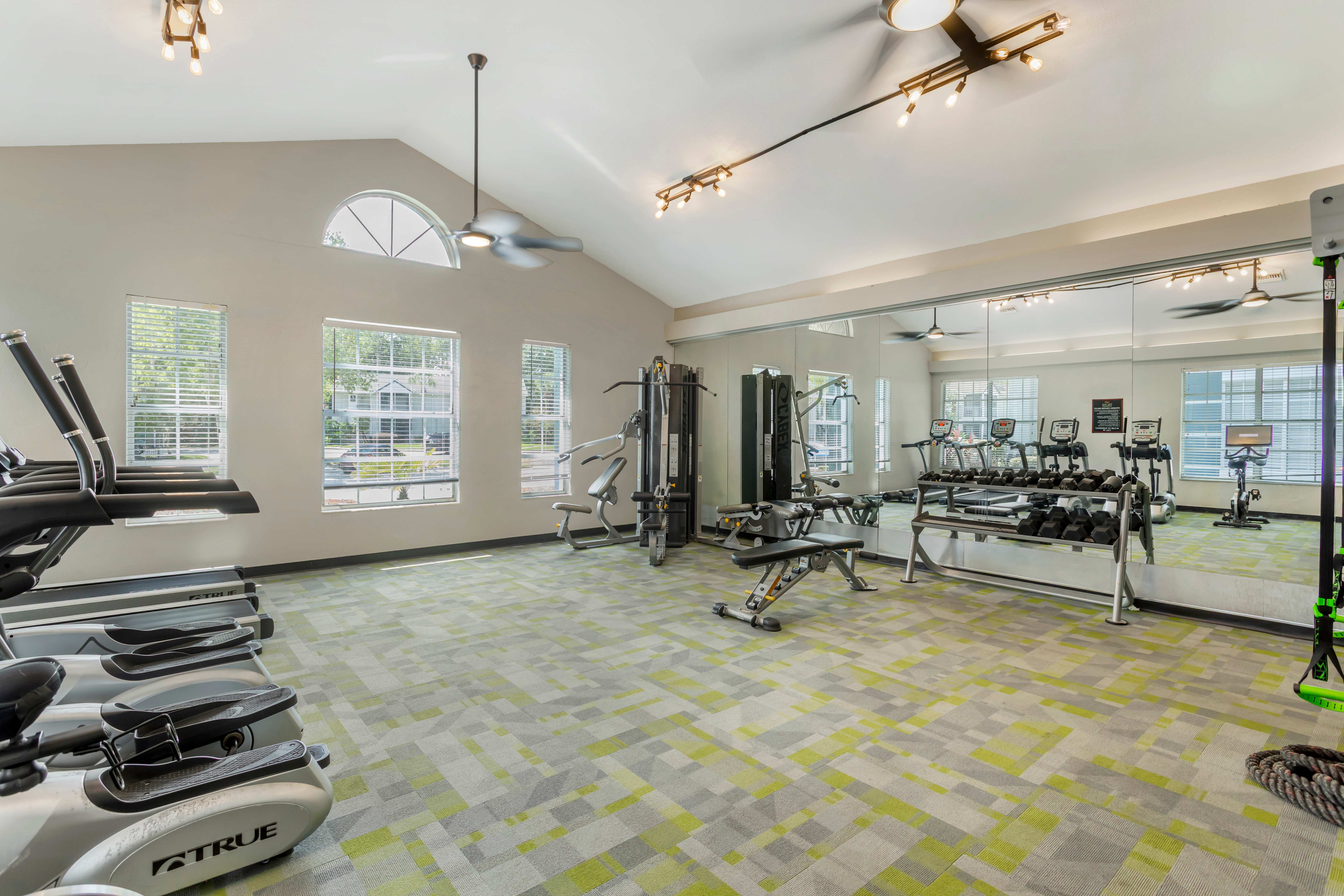 Gym at Vue at Baymeadows (4 of 4)