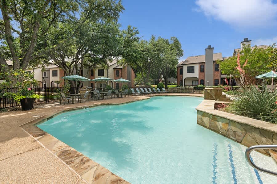 Pool at Pointe at Fair Oaks (1 of 4)