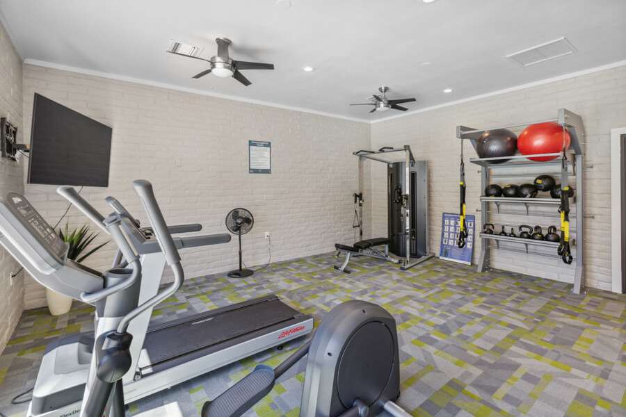 Gym at Hampton Park (3 of 3)
