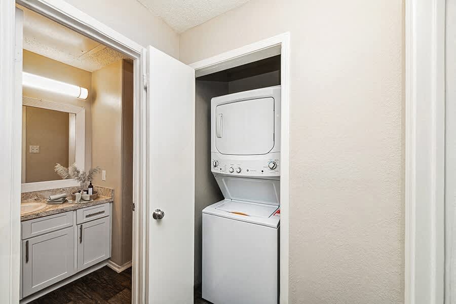 Pointe at Fair Oaks 10 of 12