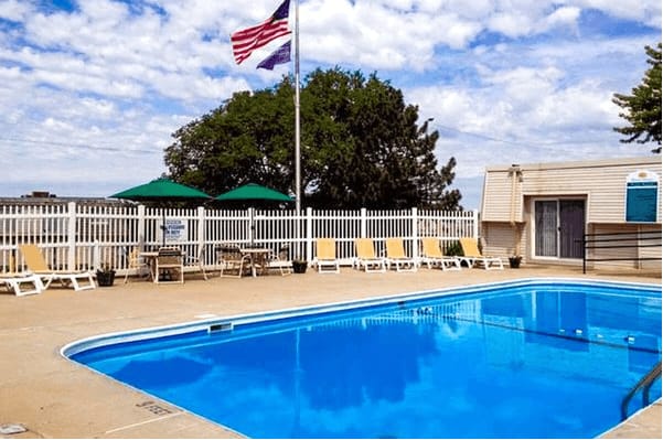 Pool at Banyan Everton Homes (3 of 5)