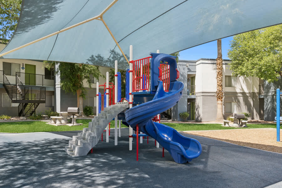 Playroom at San Mateo (2 of 2)