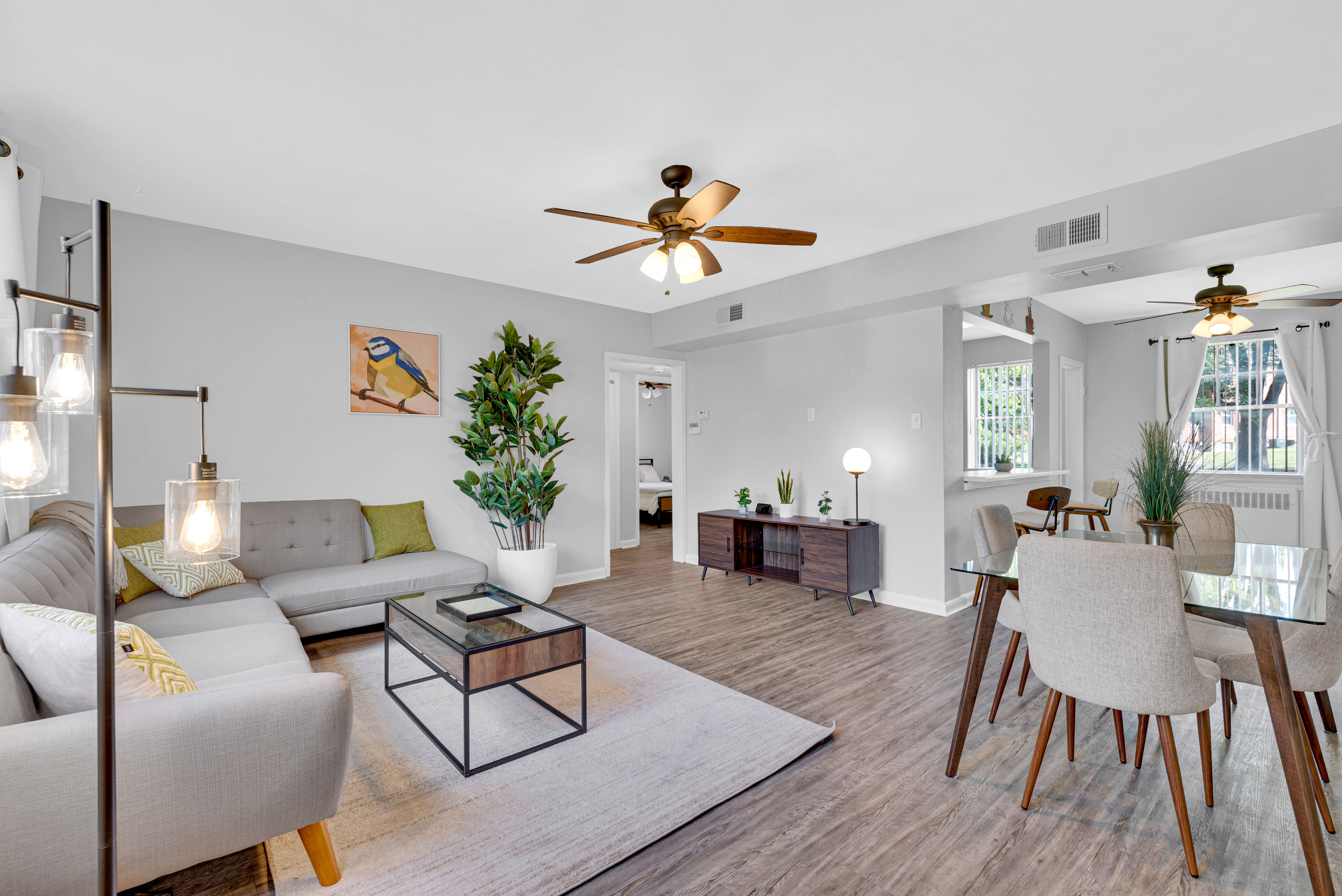 Apartments in St. Louis, MO | Hampton Gardens | Home