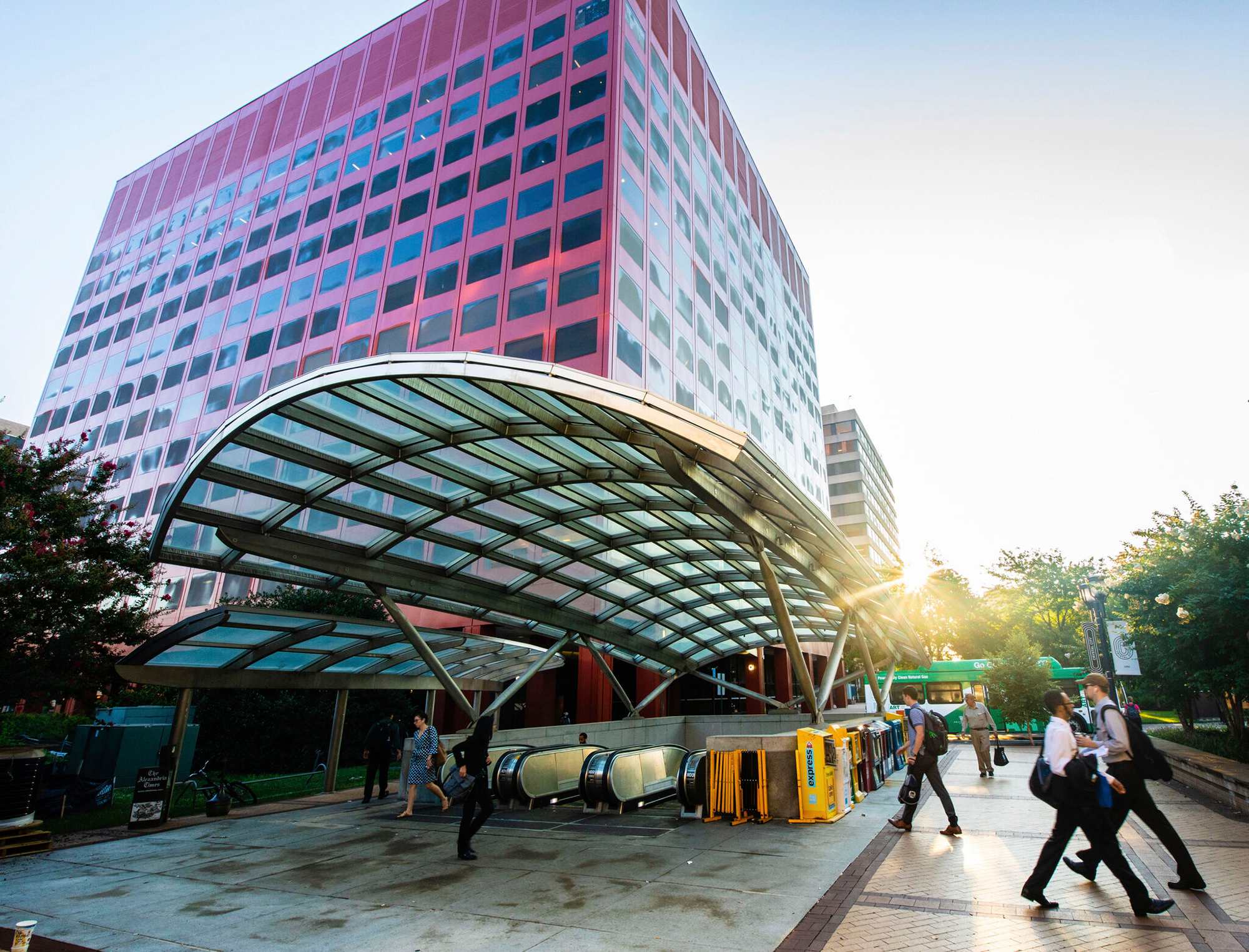 Amazon HQ2 and the National Landing employment corridor near 220 Twentieth