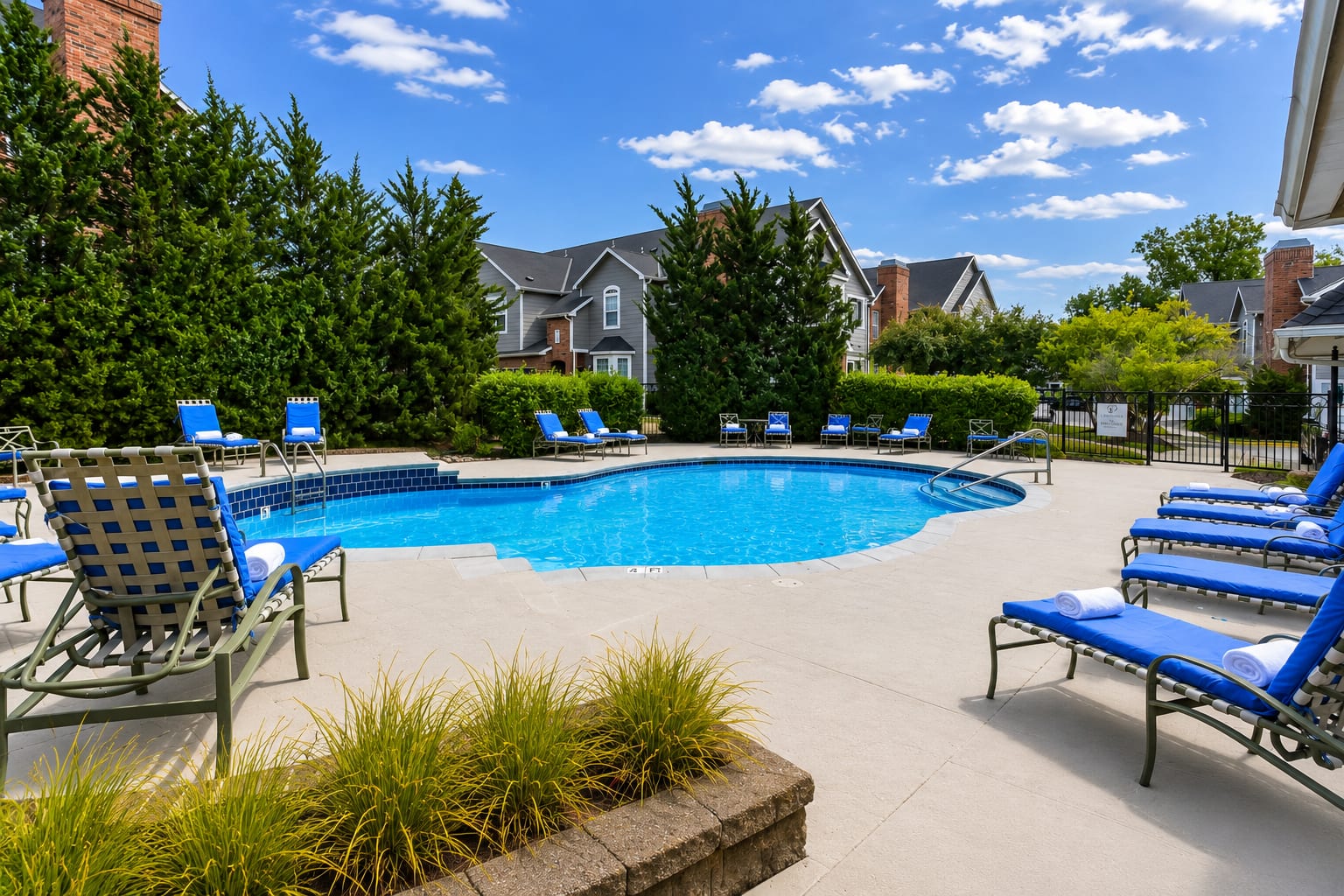 Pool at Province of Briarcliff (5 of 6)