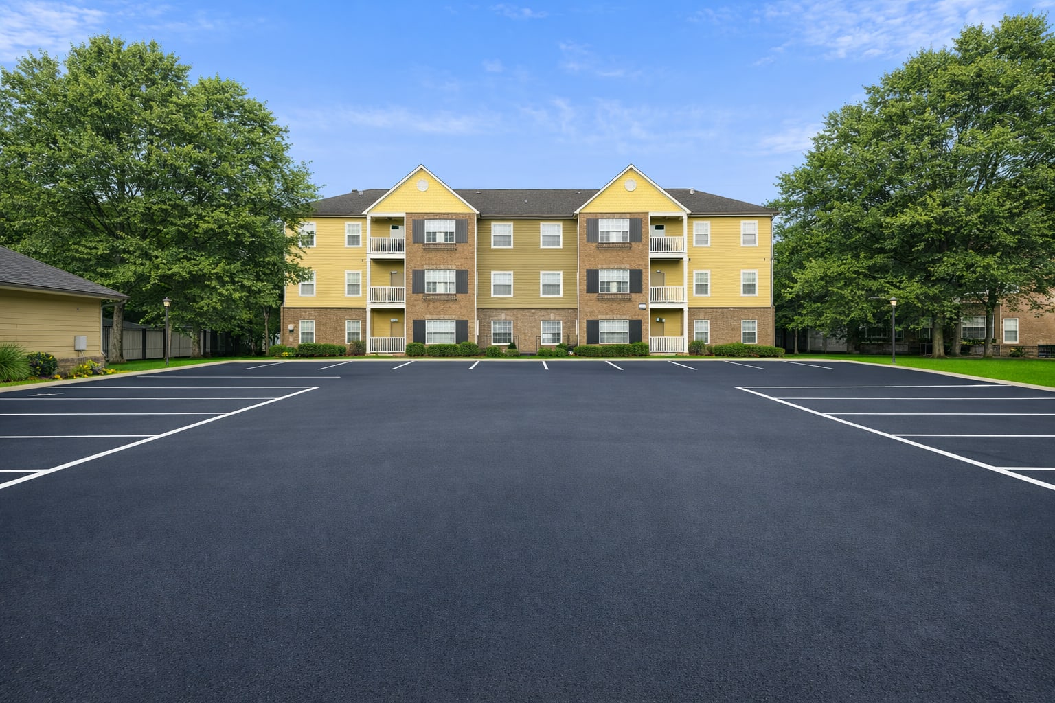 Parking at The Orleans at Walnut Grove