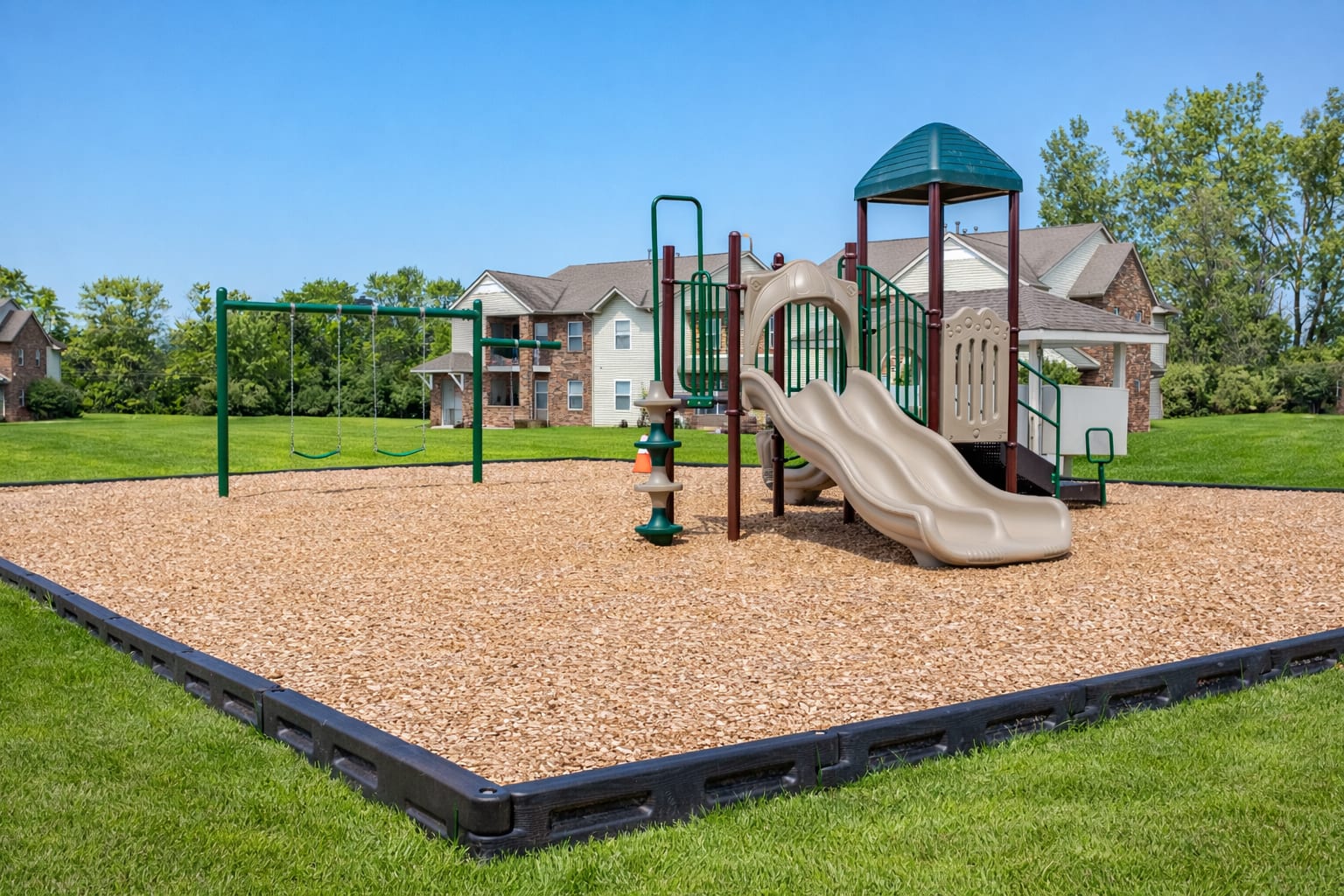 Arbors at Hickory Creek 3 of 12