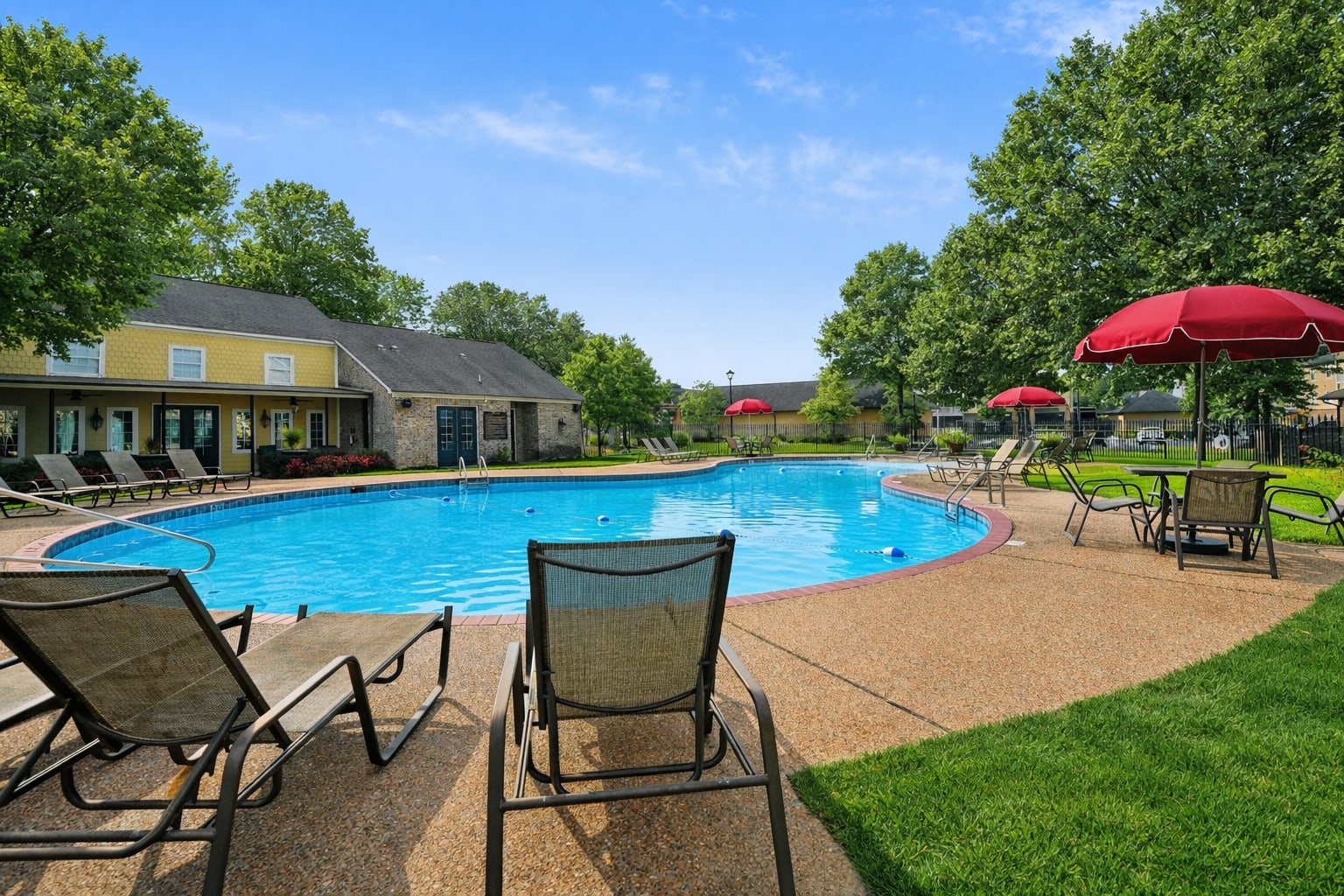 Pool at The Orleans at Walnut Grove (3 of 3)