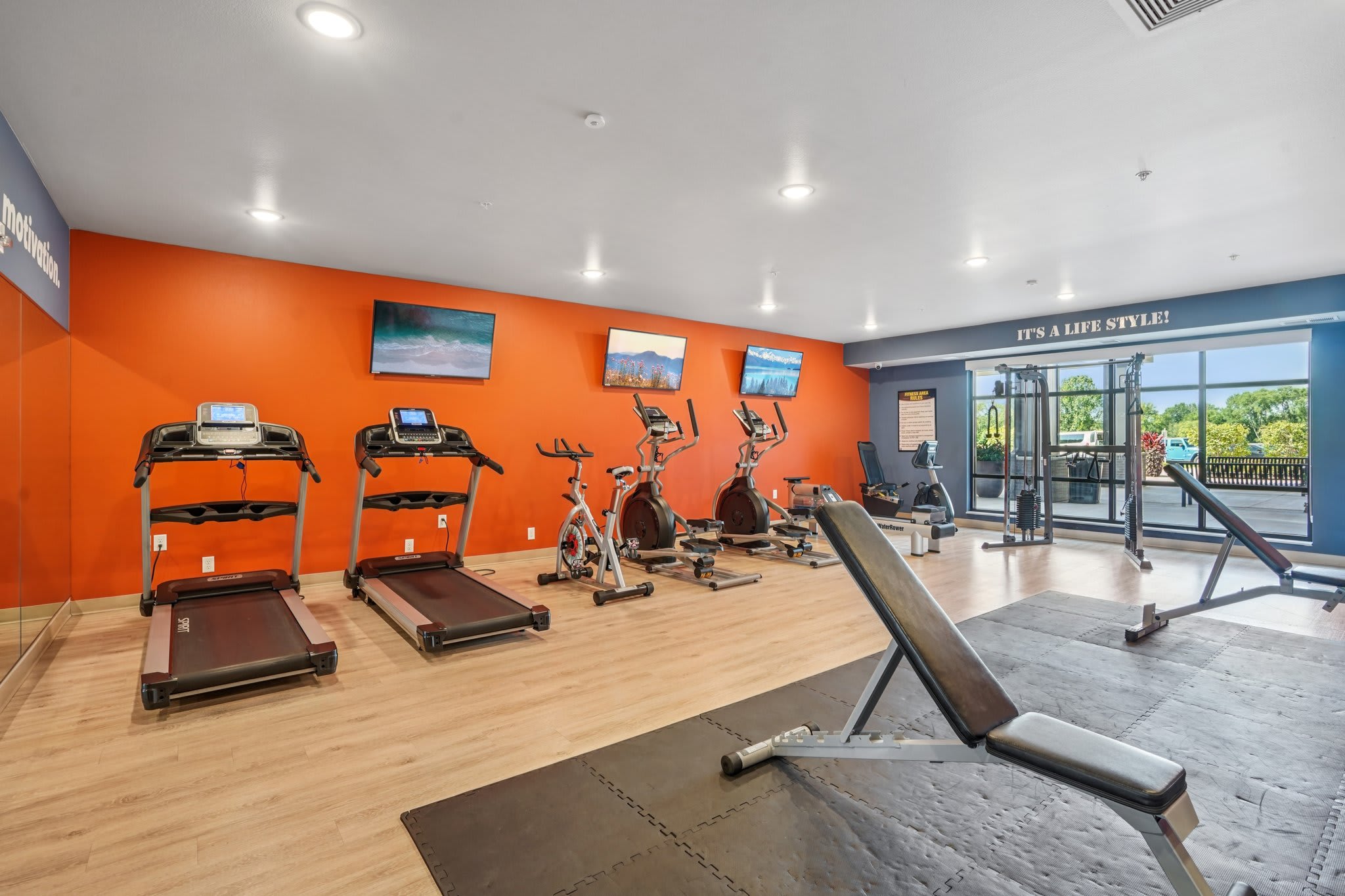 Gym at Cedar Green (2 of 3)
