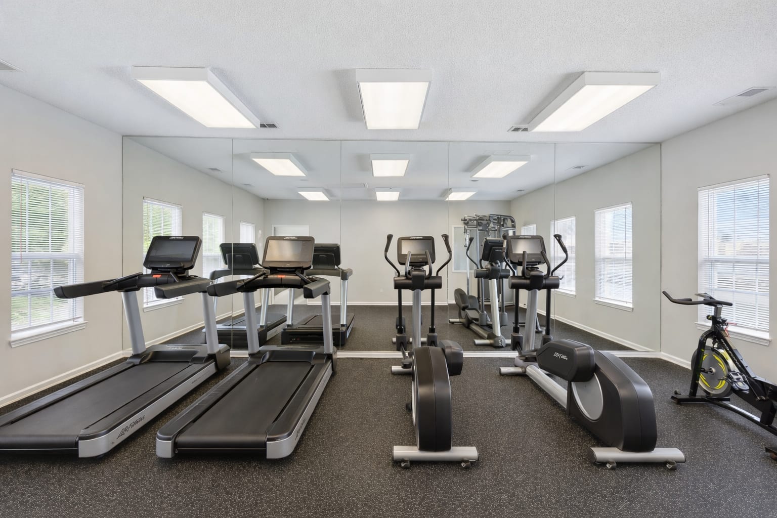Gym at Aspen Pointe