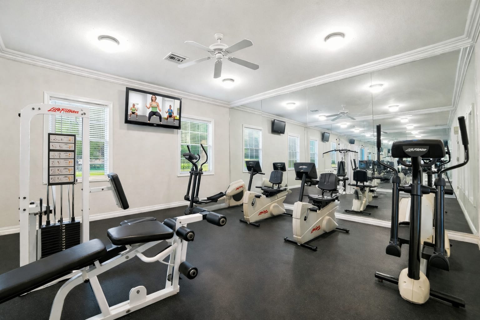 Gym at Charleston Club (1 of 2)