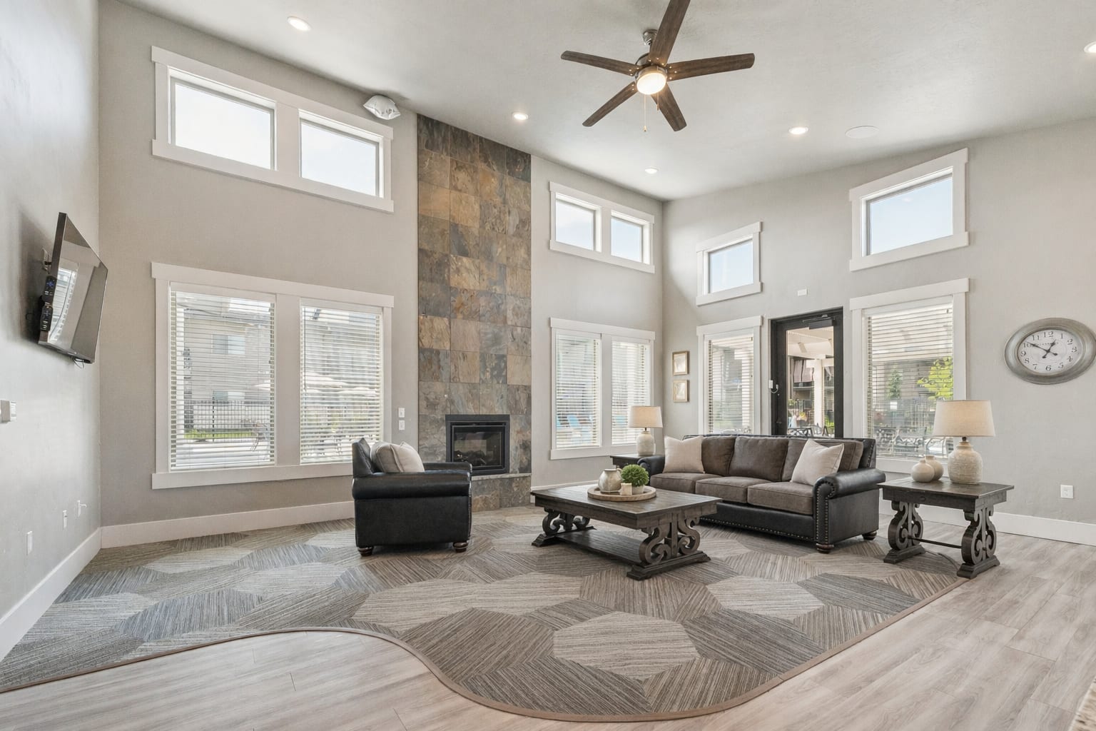 Lobby at Harper Ridge (1 of 2)