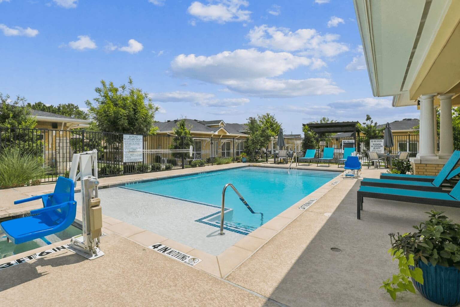 Pool at Springwood at (2 of 2)