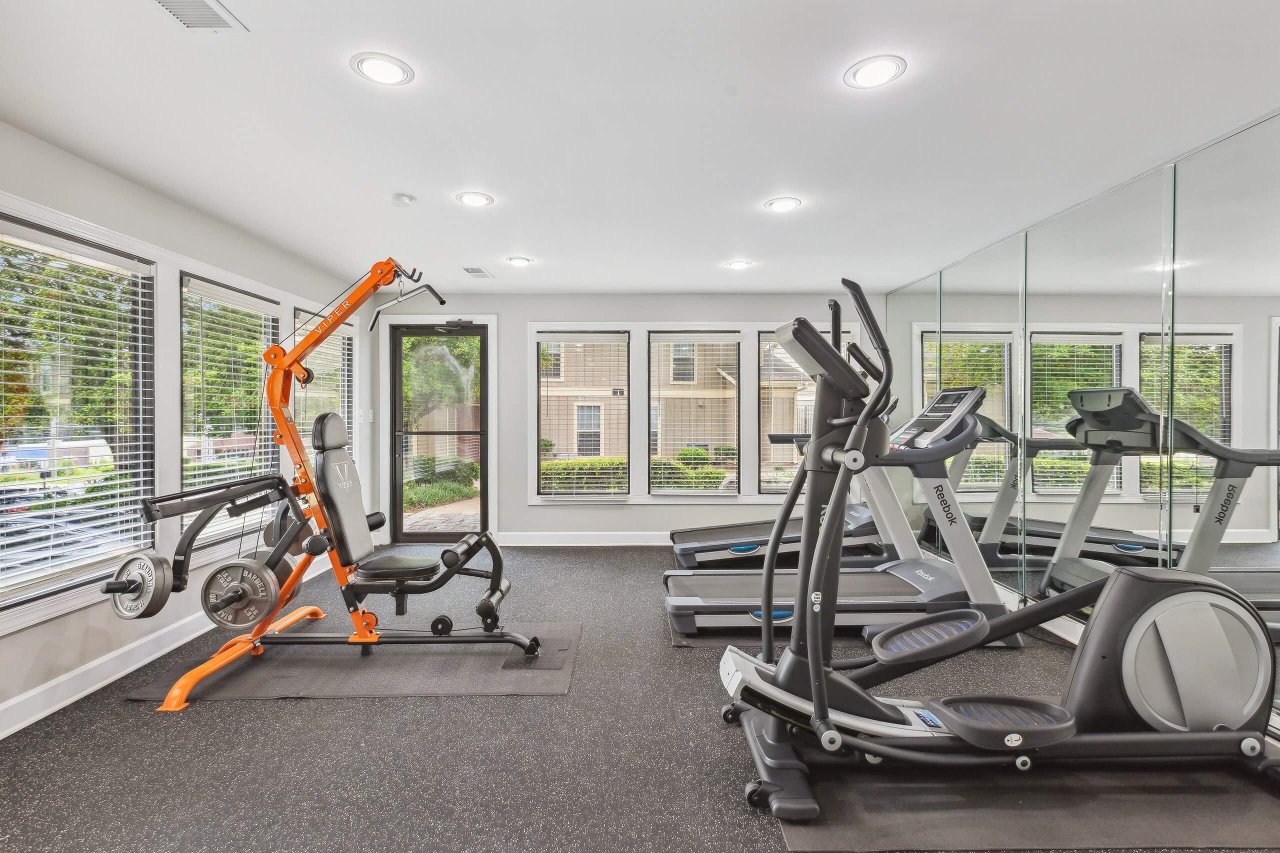 Gym at Linden Ridge