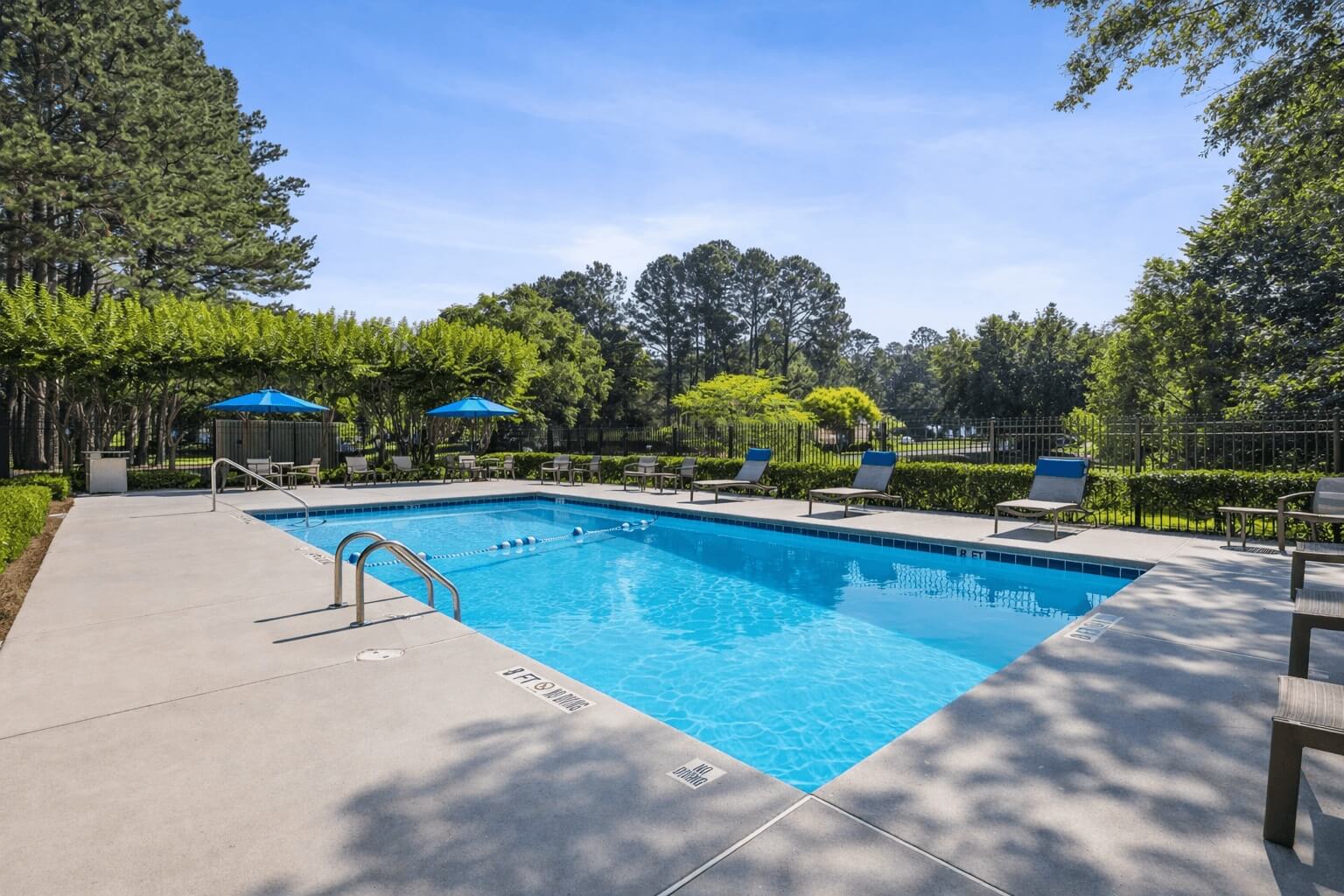 Pool at Emerald Pointe (1 of 2)