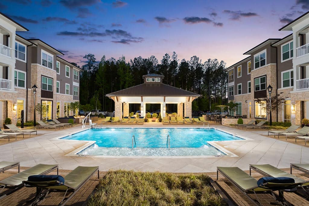 Apartments In South Charlotte Nc The Flats At Ballantyne Photos