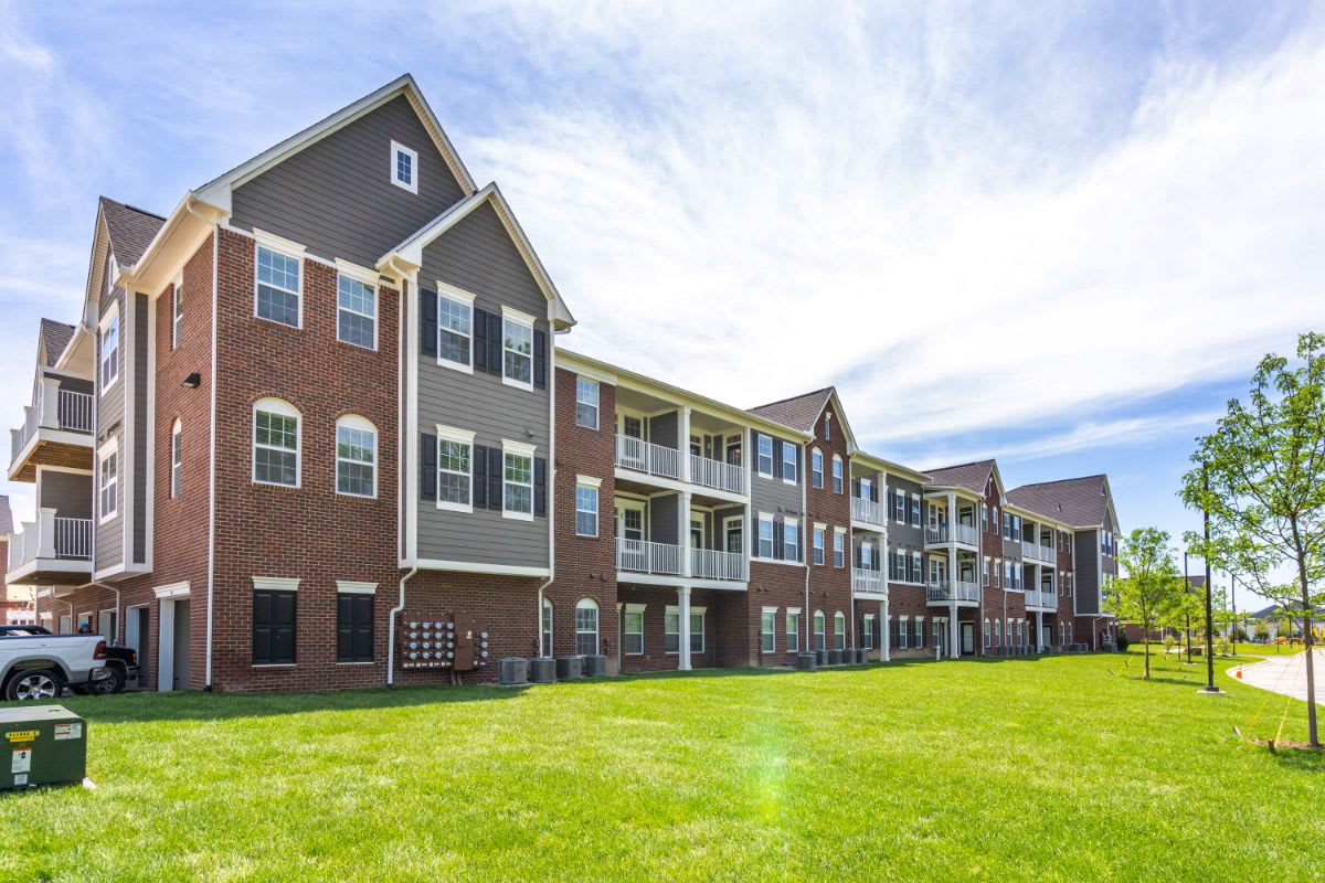 Bloomfield Hills Apartments 24 At Bloomfield