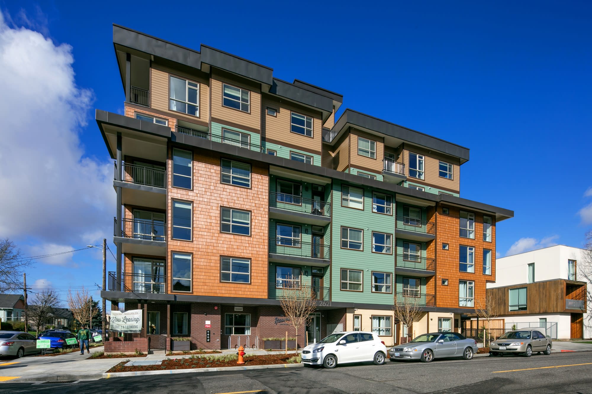 The Russell Apartments In Portland Or