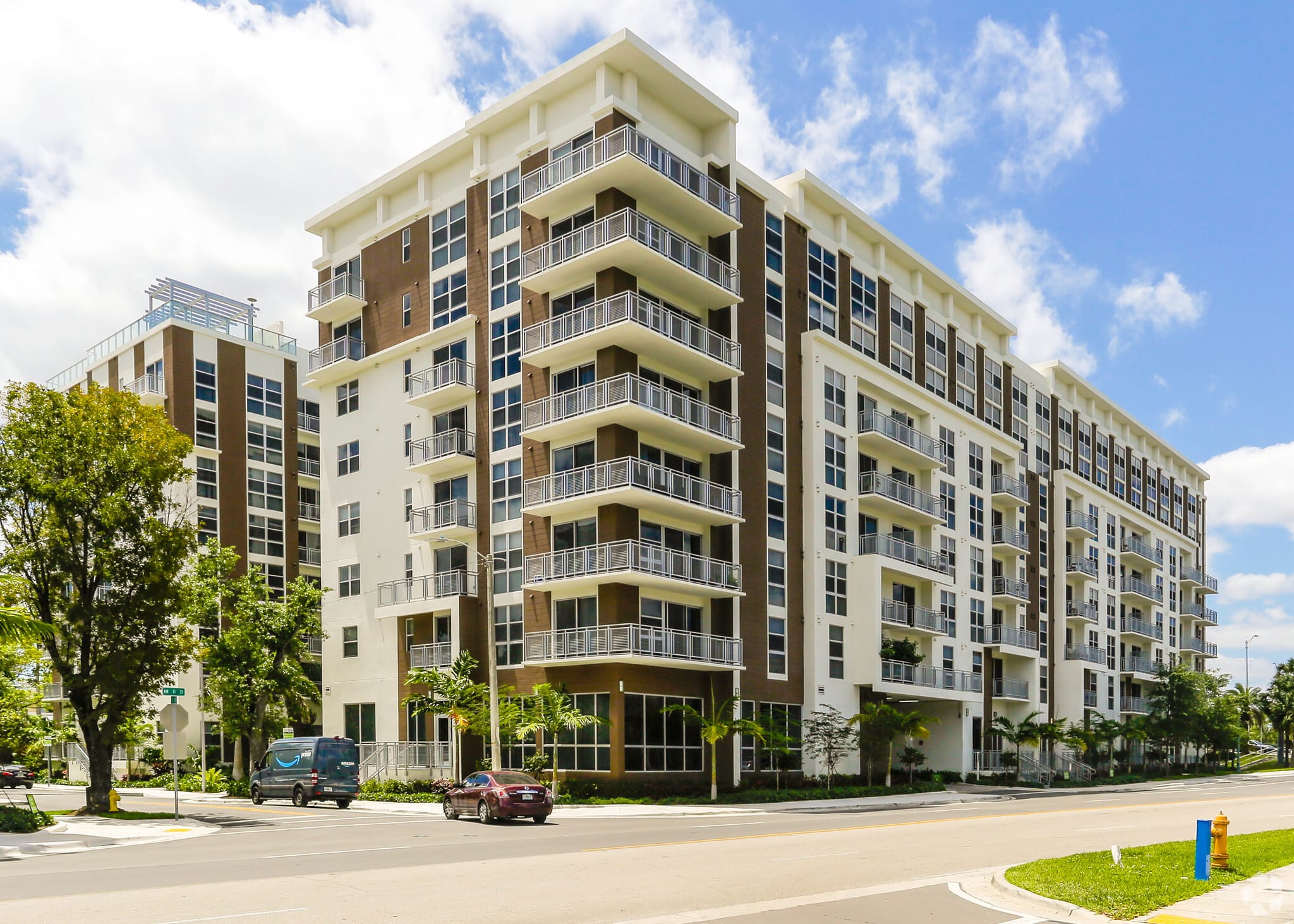 Riverhouse at 11th Apartments community photo - Miami, FL
