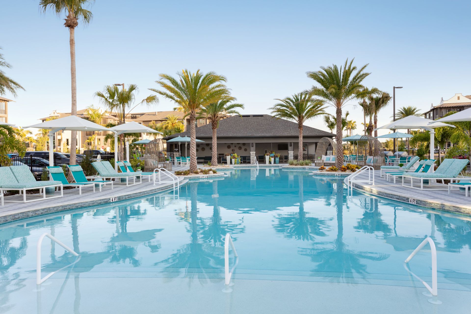 Botanic Waterside resort-style pool - Sarasota, FL