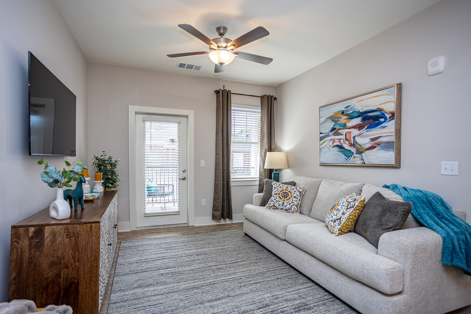 Farragut Junction Apartments interior photo - Farragut, TN