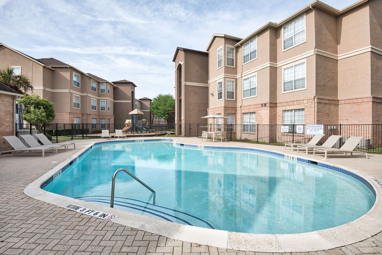 apartments on gulf freeway the life at clearwood