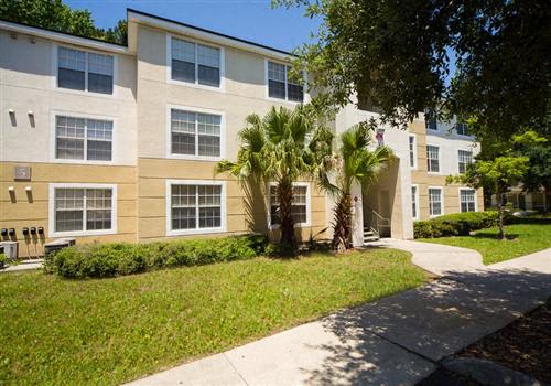 Courtney Manor Apartments 1 of 1