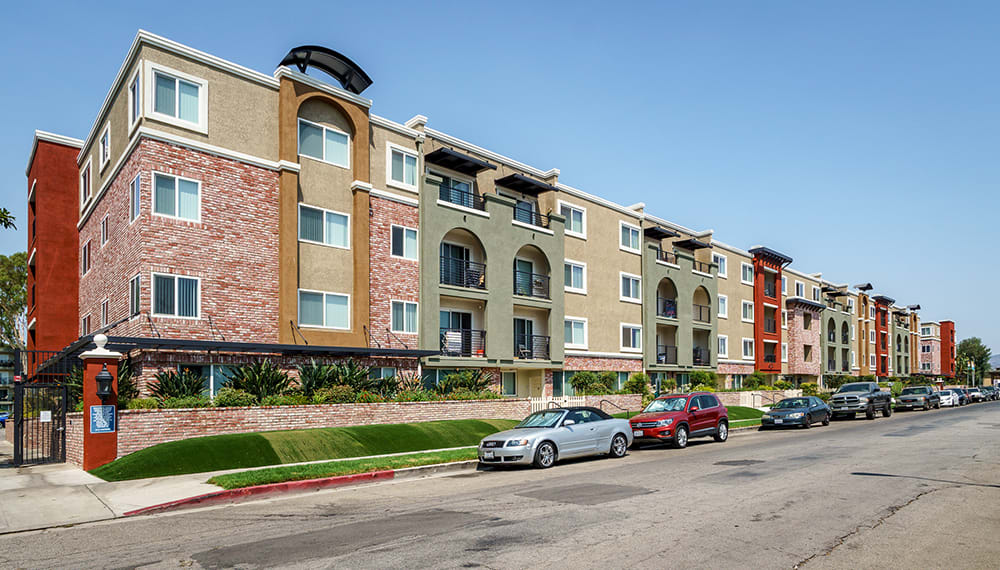 Luxury Woodland Hills Ca Apartments For Rent Map