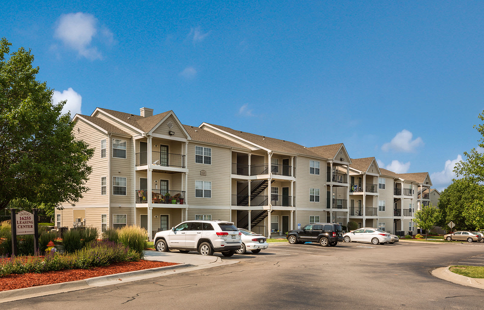 Cambury Hills Apartments Apartments In Omaha Ne Cambury Hills Apartments Apartments In Omaha Ne