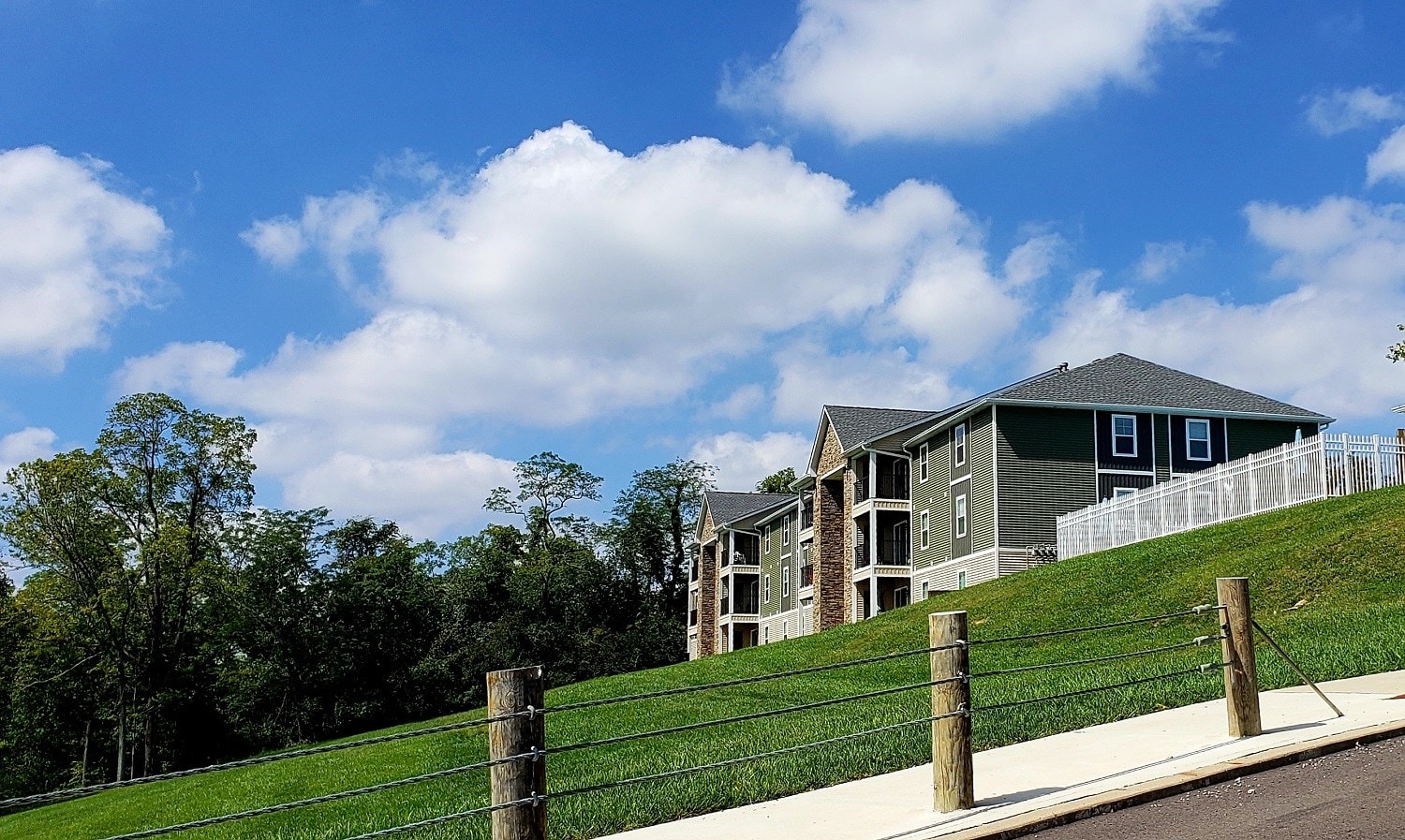 Hilltop Apartments 7 of 8